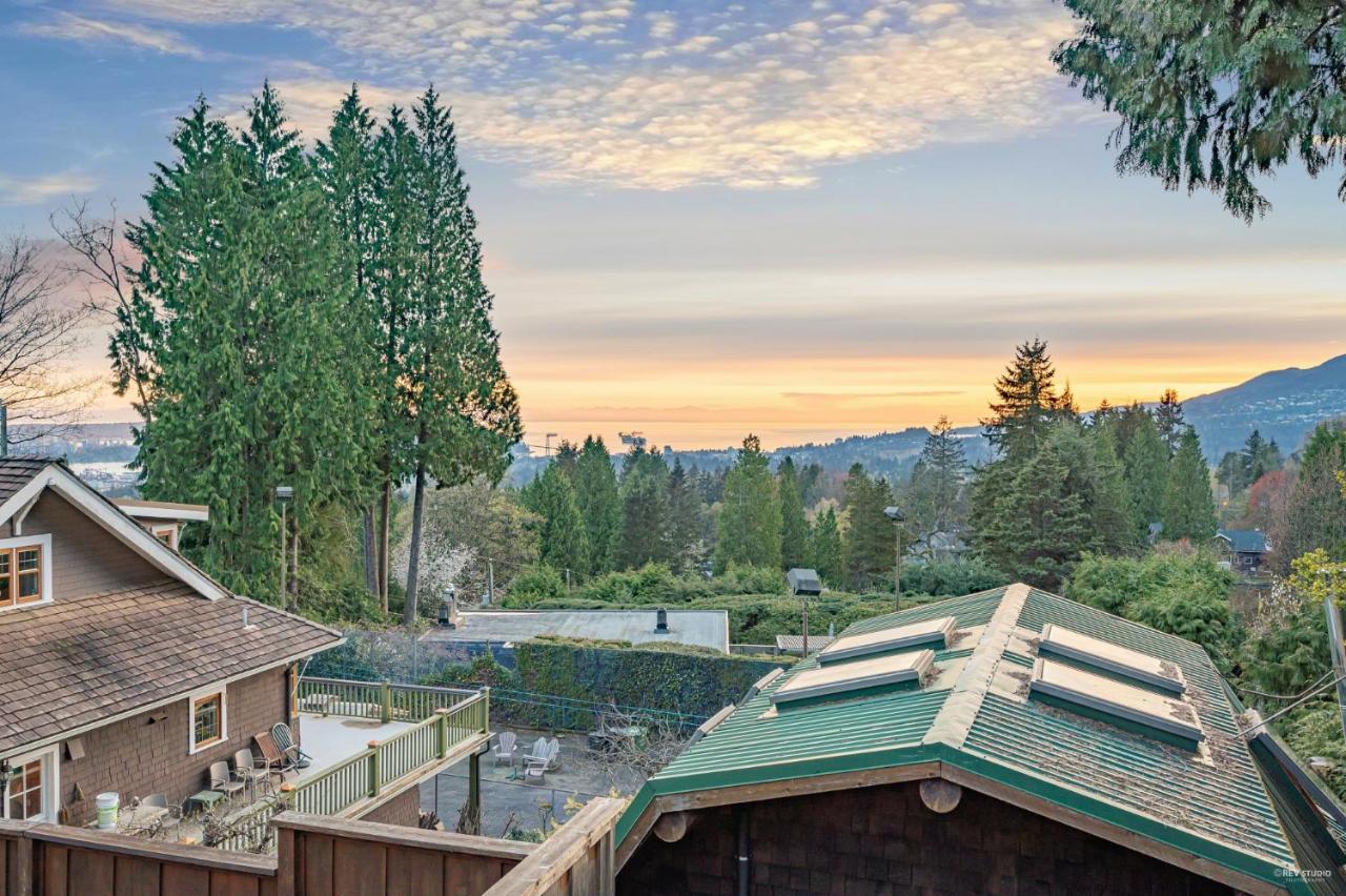 Cypress: Private Bedroom/Bathroom/Office, With Shared Pool, Hot Tub North Vancouver Zewnętrze zdjęcie